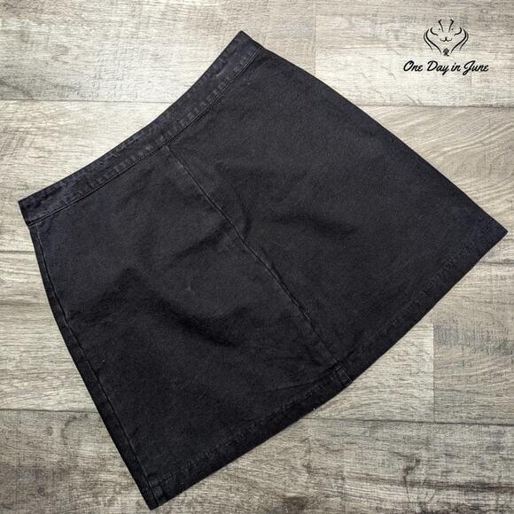 Francesca Button Fron Denim Mini Skirt Size M - Picture 5 of 5